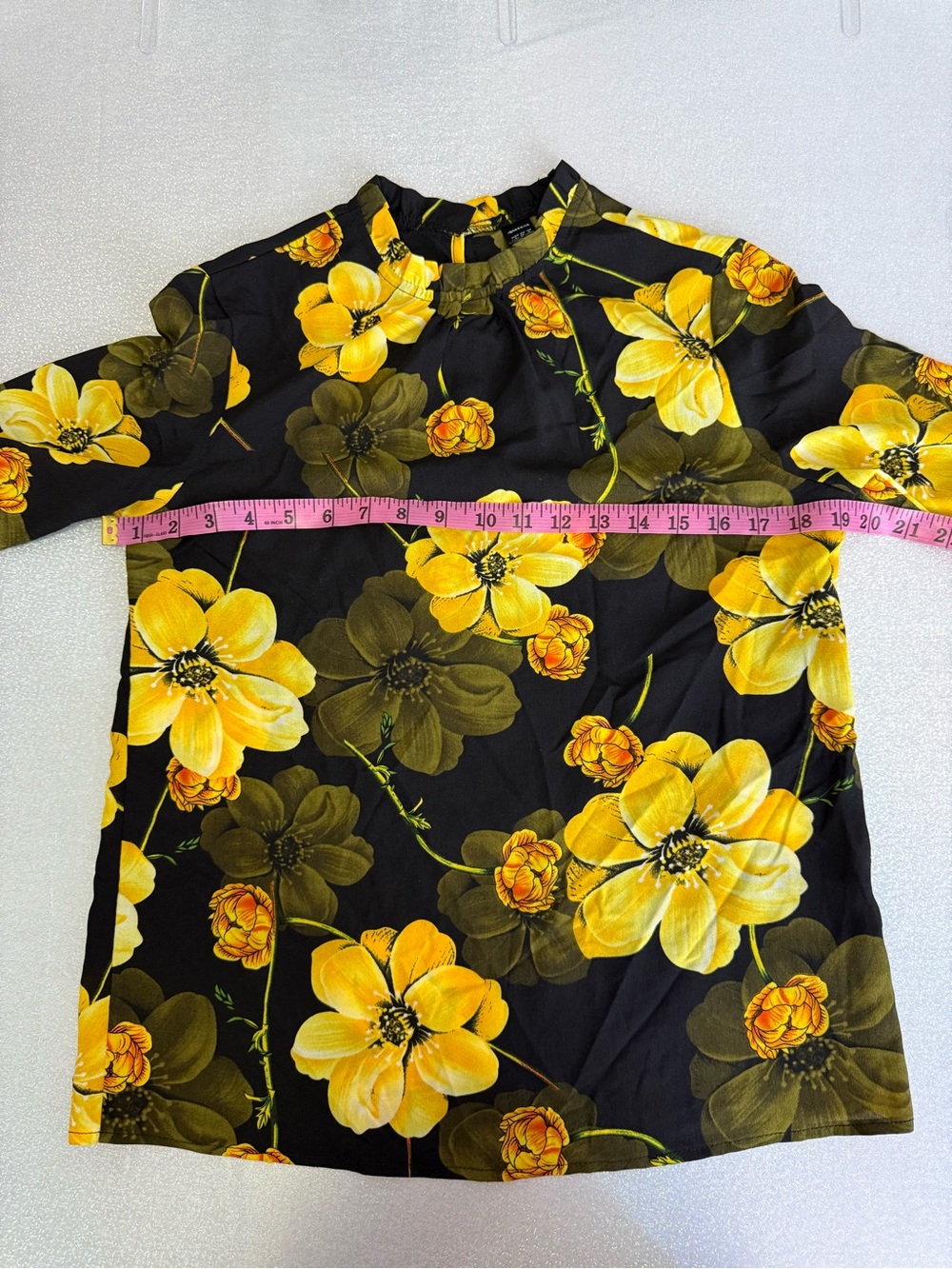 RANLEGE shirt blouse flowers ruffle Yellow Floral Long-Sleeve Blouse - Black - Picture 14 of 16